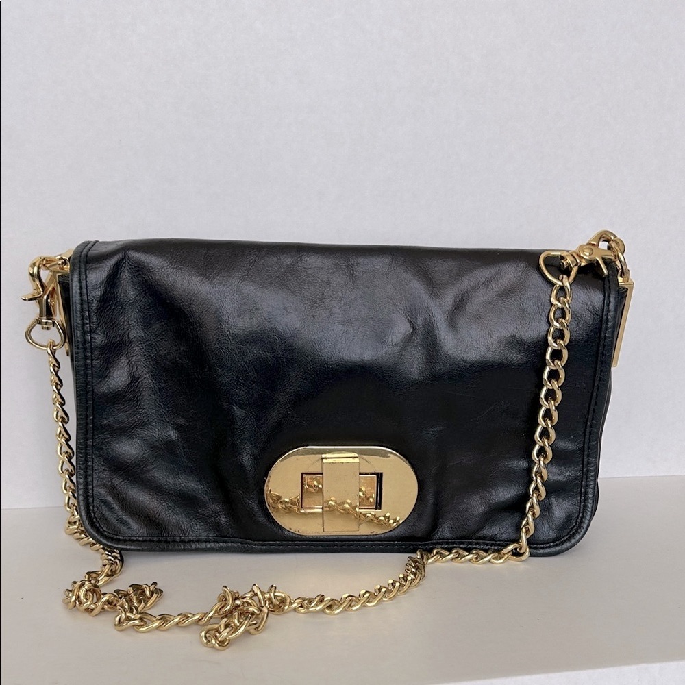 Elegant BADGLEY MISCHKA Black Leather Chain Bag, with gold hardware
